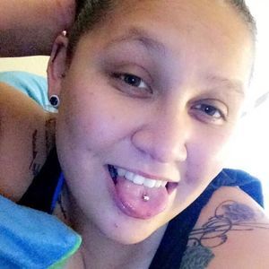 Meet your Posher, Amby